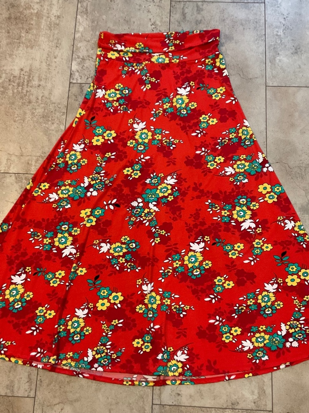 Lularoe Maxi Skirt Stretchy Simply Comfortable Women’s Sz M Red Orange Floral